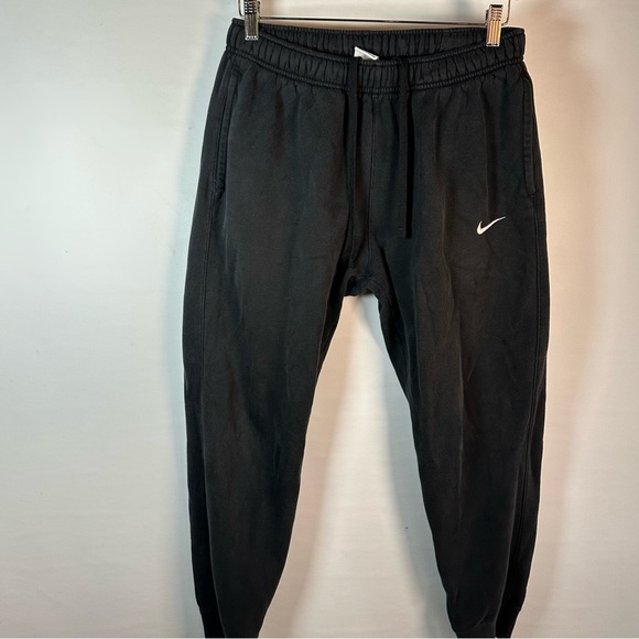 Nike Other - Nike Men's Black Jogger Pants